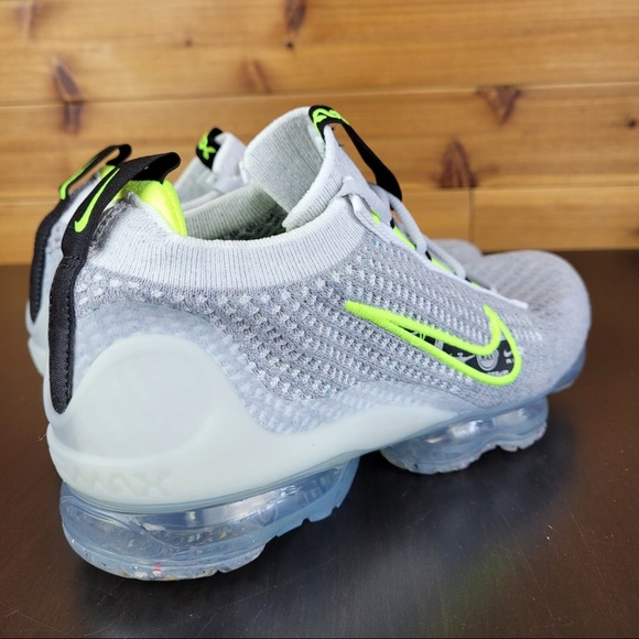 Women’s Nike Vapormax Shoes Size 7.5 / Youth Size 6 Flyknit Max Air BRAND NEW - Picture 5 of 5